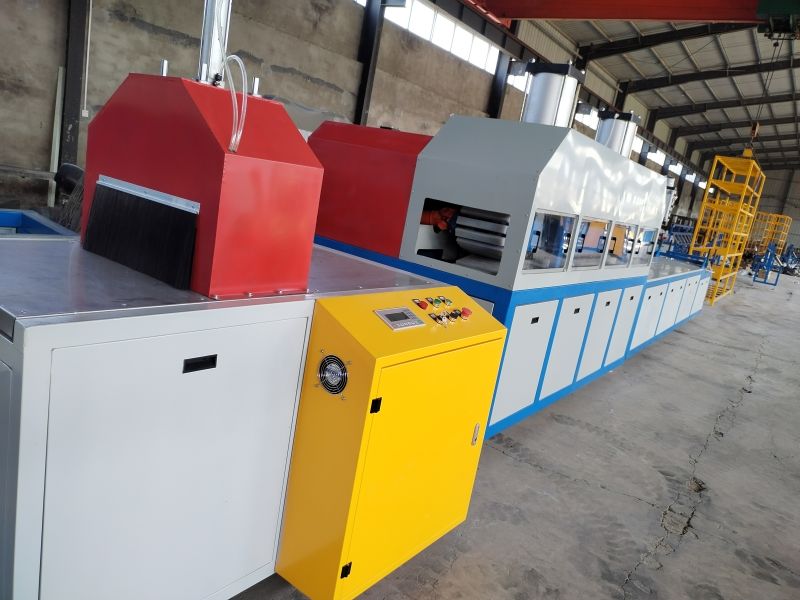 玻璃鋼拉擠設備的節(jié)能降耗：降低工廠成本的有效途徑