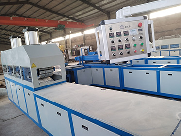 如何評(píng)估玻璃鋼拉擠設(shè)備的生產(chǎn)效率?